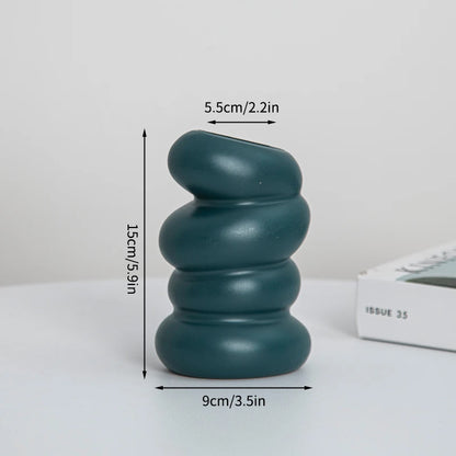 AMARA VASE – MINIMALISTISCHES WEISSES DESIGNSTÜCK